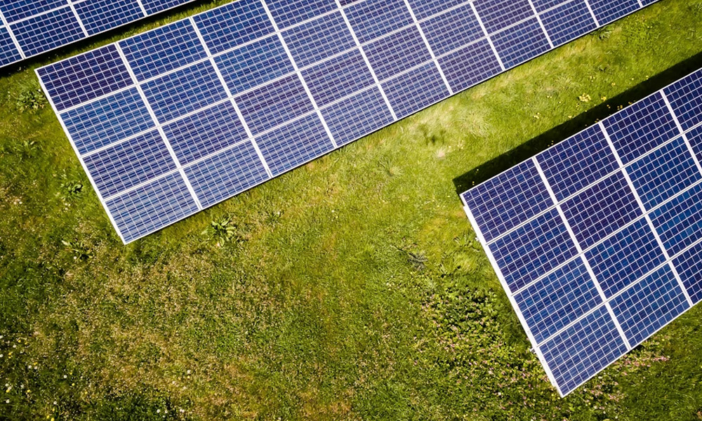 What Is HMS Photovoltaik? A Simple Guide to Smarter Solar Energy