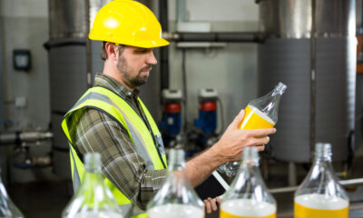 Advantages of Glass Bottle Manufacturers in the Industry