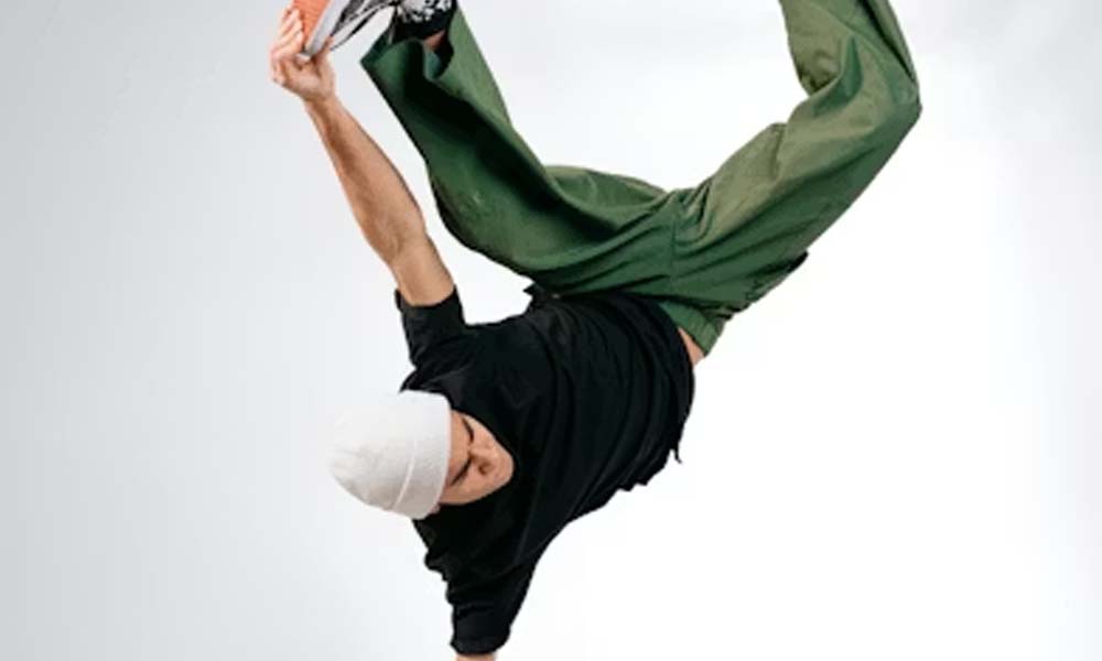 Meet Calidancingfool: The Joyful Dancer Taking Over the Internet