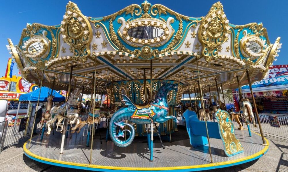 Carousel Manufacturer and Ferris Wheel for Sale: Top Amusement Park Rides
